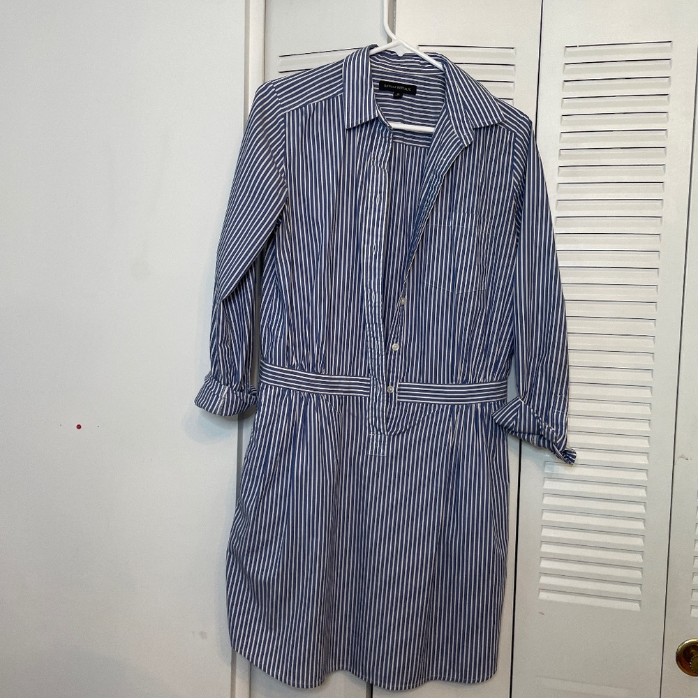 Size 6 Banana Republic Shift Dress